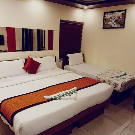 Majestic lodge Thiruvananthapuram Zewnętrze zdjęcie