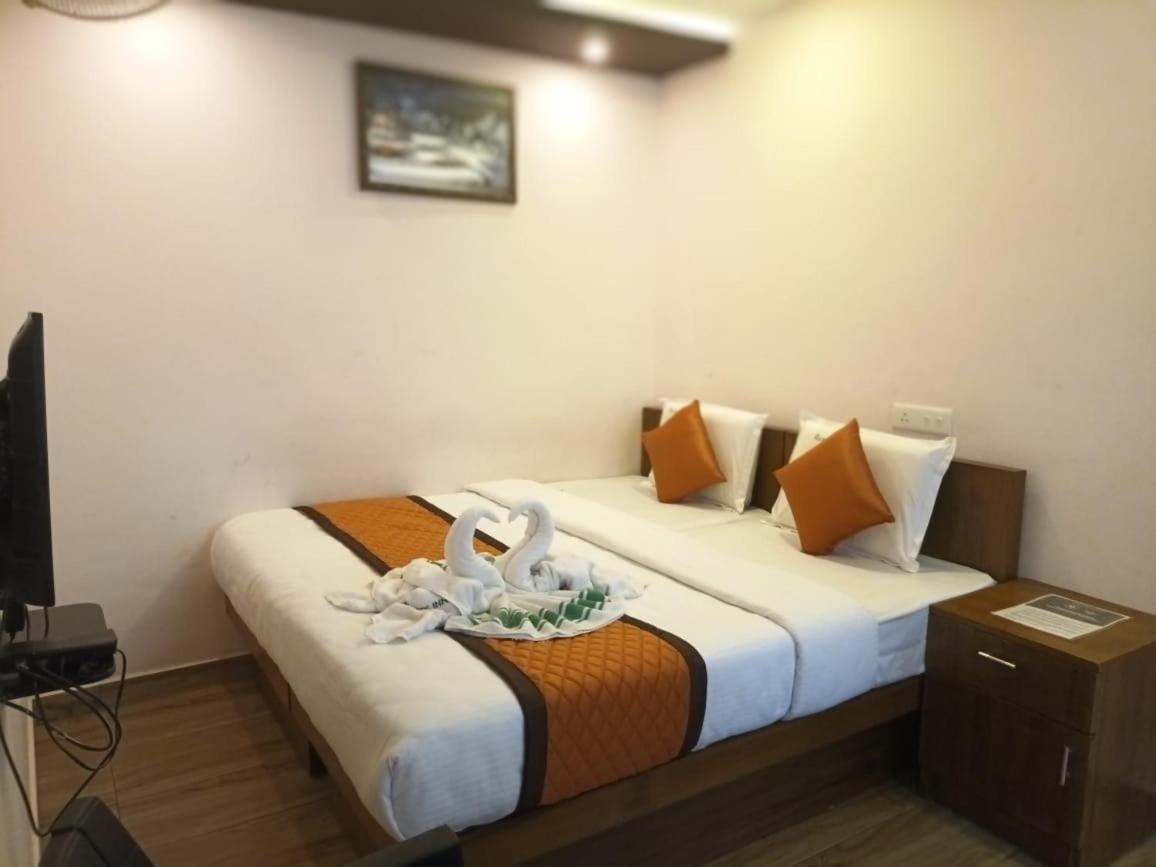 Majestic lodge Thiruvananthapuram Zewnętrze zdjęcie